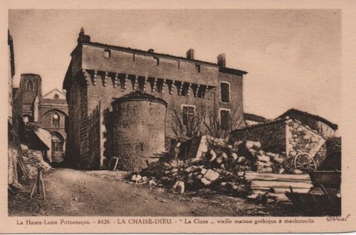 Cpa chaise dieu la - -, "la