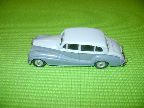 Dinky toys 150 rolls - toys, royce