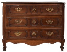 Commode galbée noyer - en,