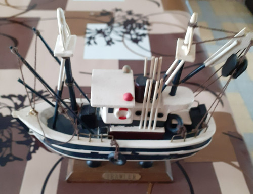 Bateau pour collectionneur - ,