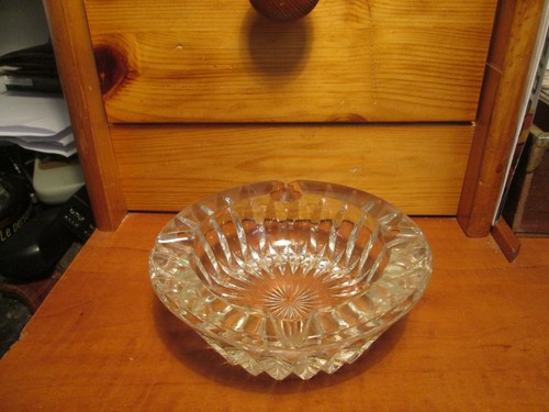 Cendrier verre ciselé - cendrier,