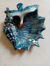 VIDE POCHE COQUILLAGE PORCELAINE FORME MOUETTE SUR COQUILLE ST JACQUES 