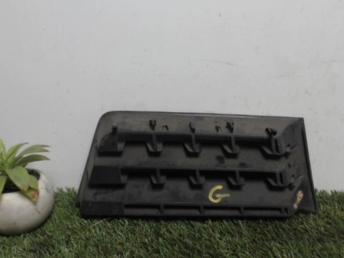 Grille calandre gauche - grille,