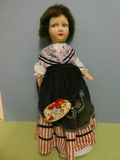 Poupée ancienne: Jolie