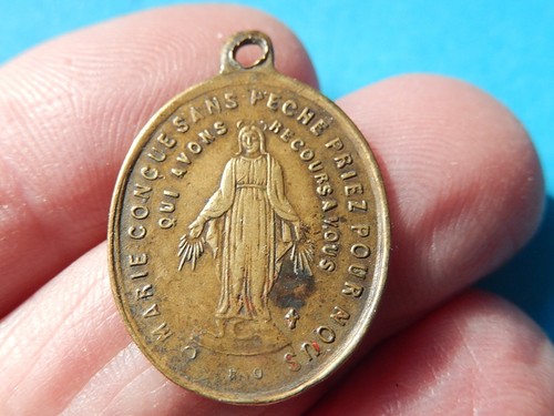 Ancienne medaille - ,