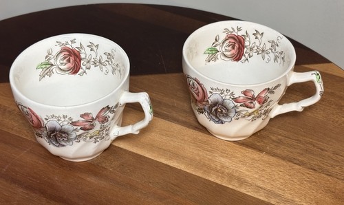 Johnson brothers rose chintz - johnson,