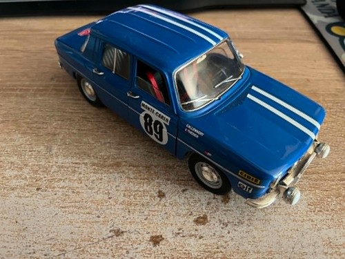 Renault rallye monte carlo - 8,