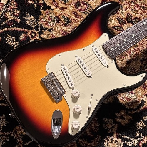 Fender made japan - fender, in