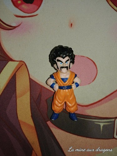 Figurine dragon ball goku - ball,