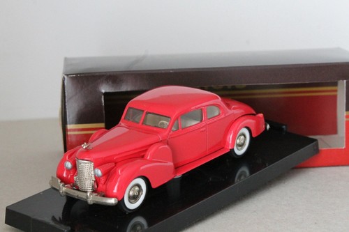 Cadillac v16 coupe red - v16,