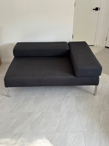 Tacchini happy hour lounge - happy,