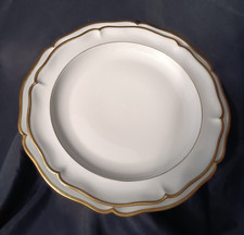 2 plats ronds en porcelaine de