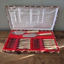 Service à gâteaux vintage