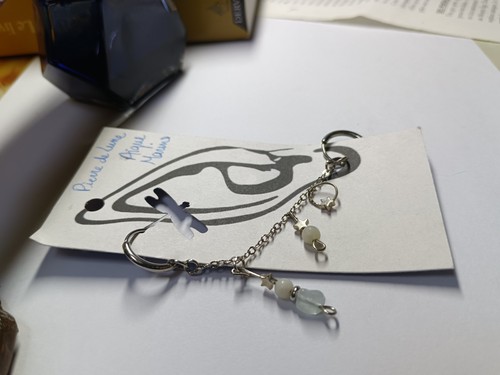 Chaîne boucle oreille - chaîne, d'oreille