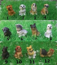 chien miniature 4,5 cm, maison de poupée,collection,vitrine, 12 modèles chiens-G
