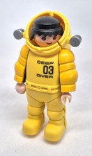 PERSONNAGE SCAPHANDRIER JAUNE