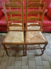 4 Chaises couleur de la Paille: Beige très Clair. ( Salle à Manger)