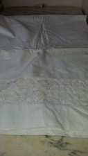 ANCIEN DRAP BANDE DENTELLE