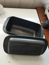 tupperware Terrine Ultra Pro Noir 1.9 Litre Et Couvercle Rectangulaire 