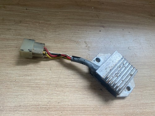 Regulateur tension 3bn - de,
