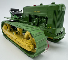 ERTL JOHN DEERE 40 2071 HF Tracteur 1/16  jouet ancien vers 1980 état de neuf