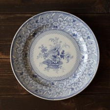 Assiette ancienne en faience