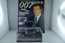 N°24 MERCEDES 250 SE. JAMES BOND. OCTOPUSSY