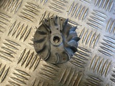 volant moteur taille haie stihl HS74