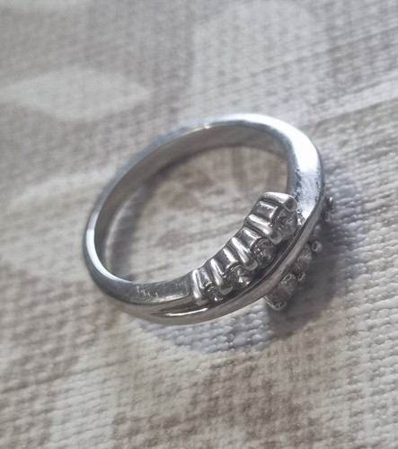 Bague argentee strass sertis - argentee,