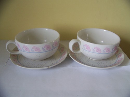 Duo tasses soucoupes - tasses, avec