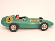 VOITURE MINIATURE SOLIDO