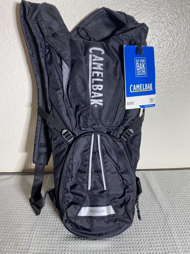 Black camelbak rogue hydration - black,