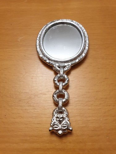 Petit miroir main - à, vintage