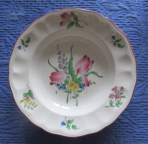 Assiette creuse modèle - assiette,