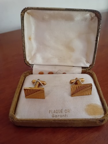 1950 plaque 18k boutons - or,
