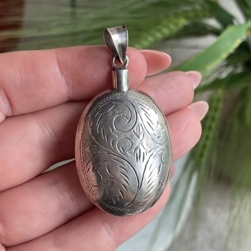 Ancien flacon pendentif flacon