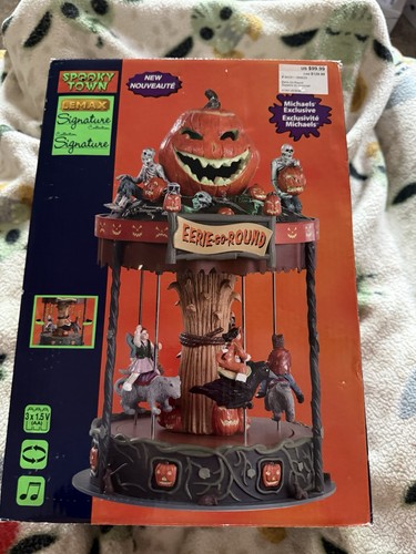 Lemax spooky town halloween - spooky,