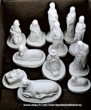 Crèche de noël composée de