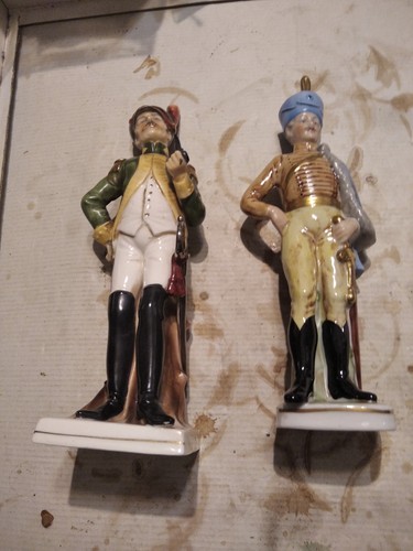 Statuettes porcelaine - statuettes,