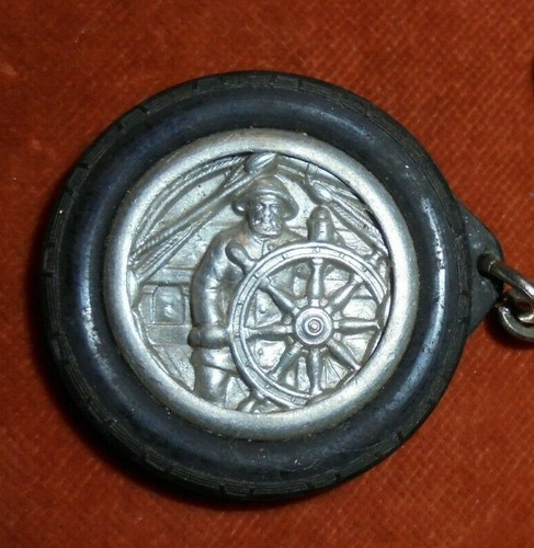 Porte clés kuntz - kuntz, poissonnerie