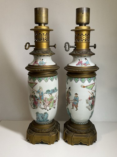 Paire grandes lampes à - de,
