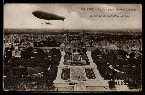 Paris dirigeable - paris,, le