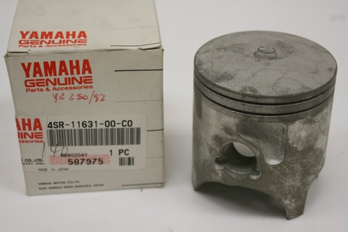 Piston yamaha 250 - piston,