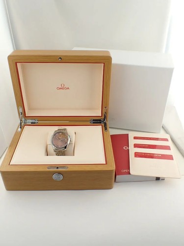 Omega ville hour - omega,
