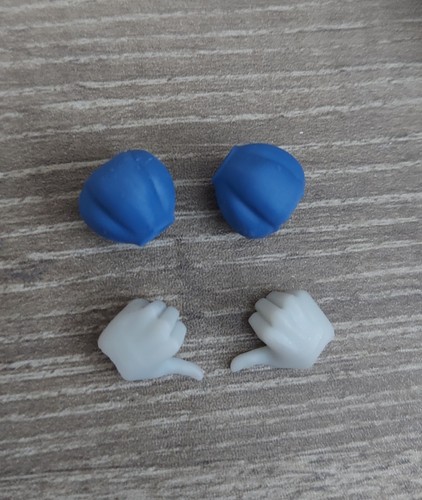 Custom shoulder and thumbs - custom,