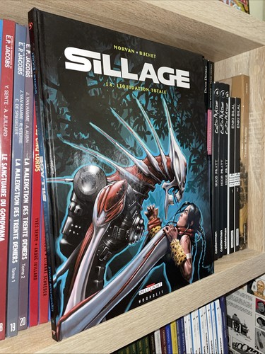 Sillage tome liquidation - :,