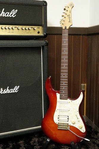 Guitare électrique yamaha - guitare,
