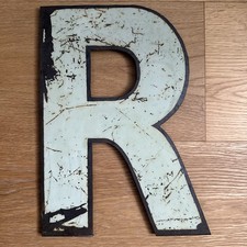 Ancienne Lettre R enseigne Magasin Tôle Zinc