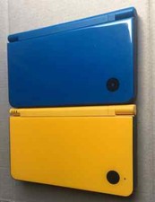 Nintendo DSi XL + R4 + Micro