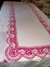 Belle nappe pur coton brodé